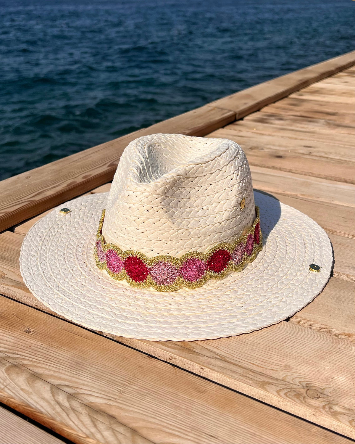 Dream - Hat (beige color)